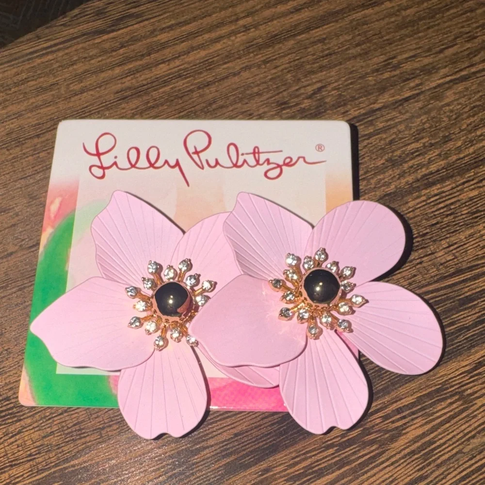 Lilly Pulitzer Light Pink Floral Statement Earrings.  (BR444) - Picture 2 of 5